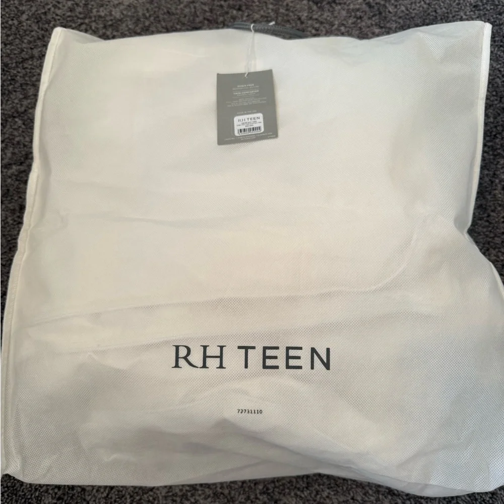 White Comforter